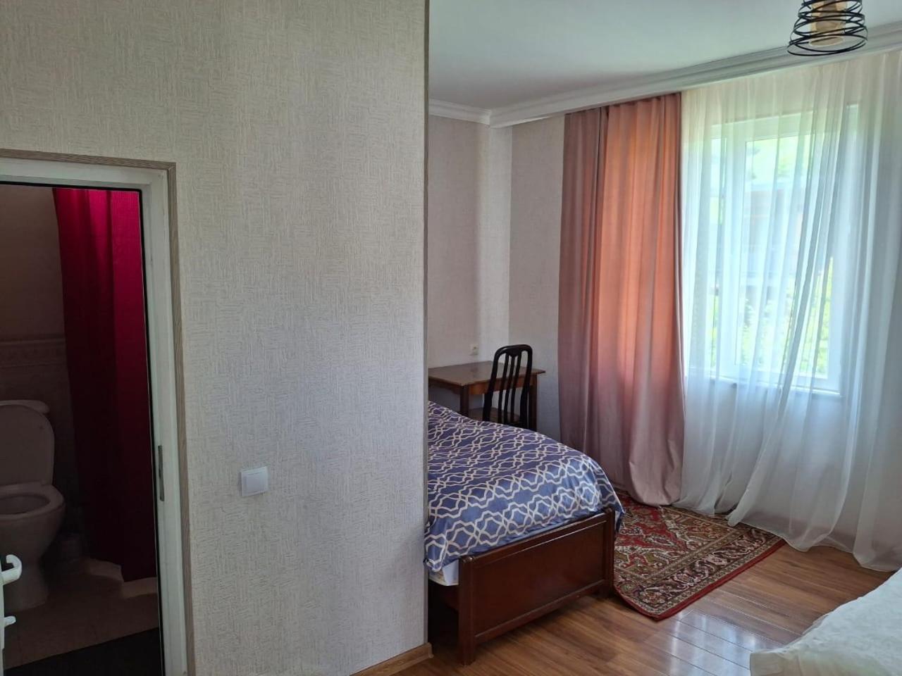 Center Hotell Goris Exteriör bild